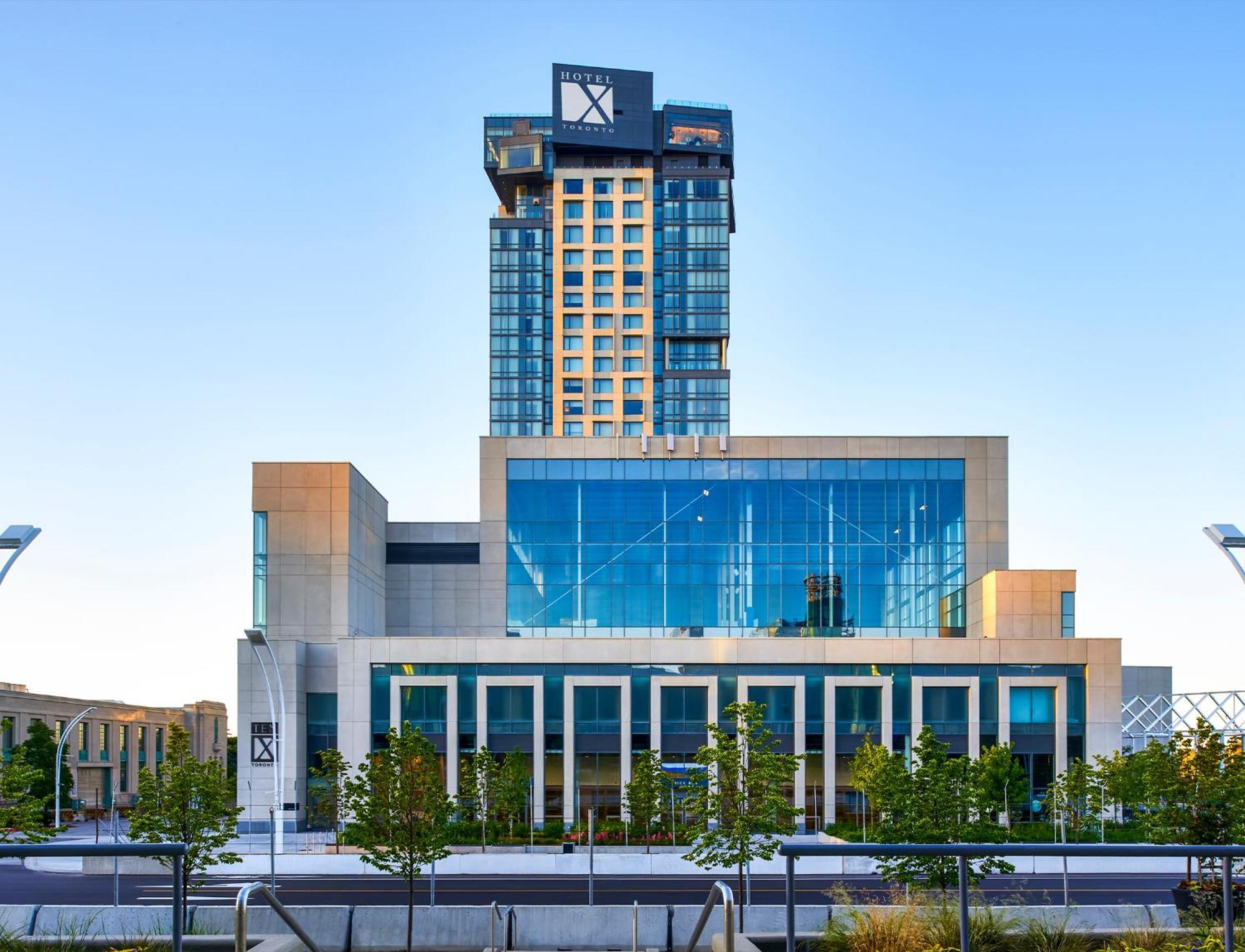 Hotel X Toronto, A Destination By Hyatt Hotel Экстерьер фото The X