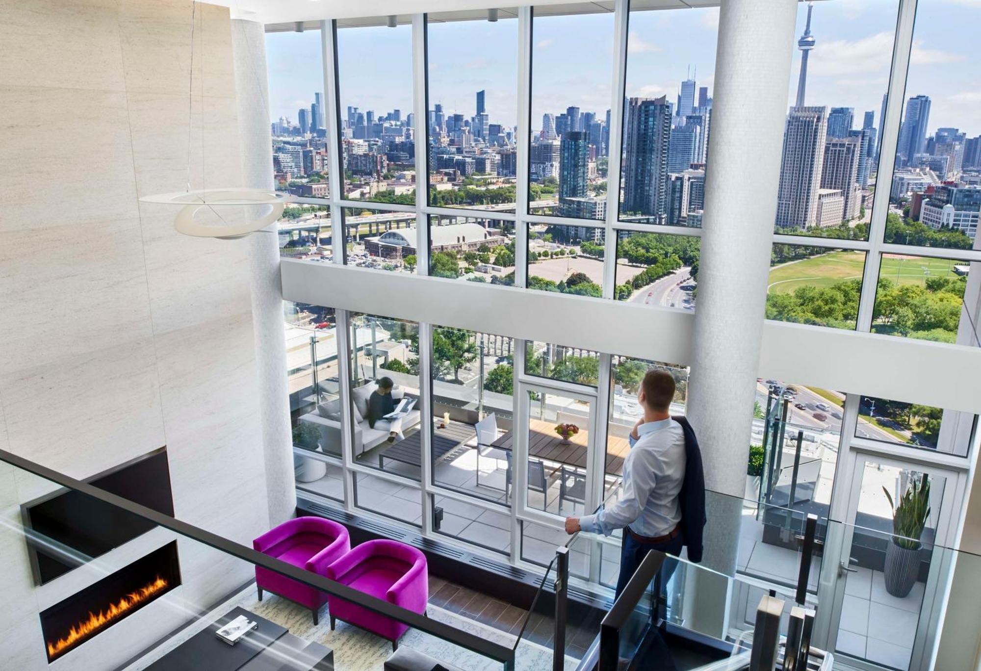 Hotel X Toronto, A Destination By Hyatt Hotel Экстерьер фото