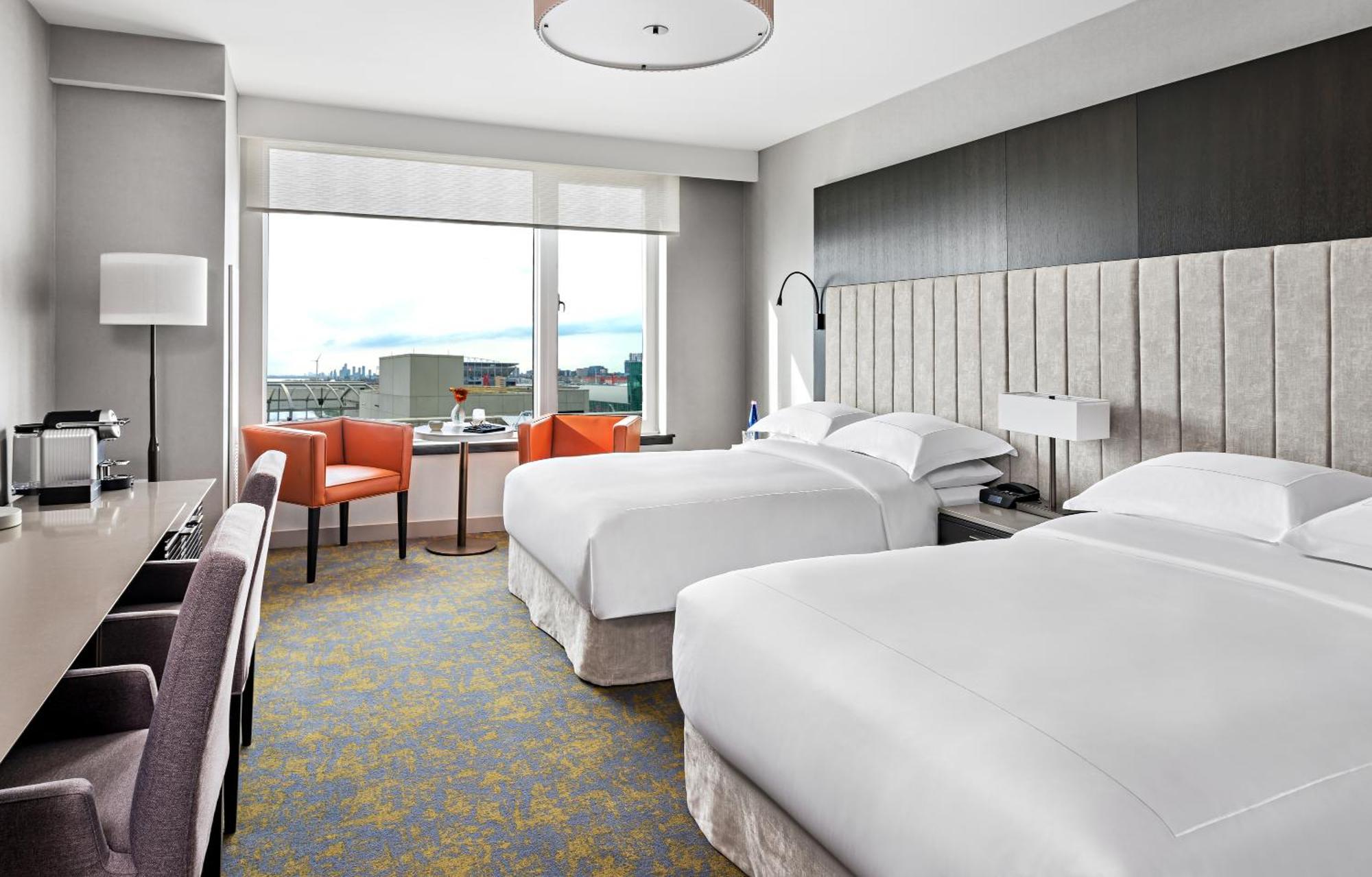 Hotel X Toronto, A Destination By Hyatt Hotel Экстерьер фото